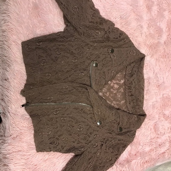 HEART & HIPS Outfit Maxi dress with jacket Cream - Picture 10 of 16